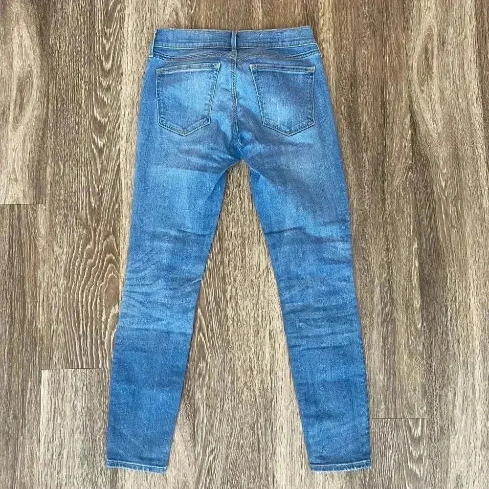 GAP womens 27